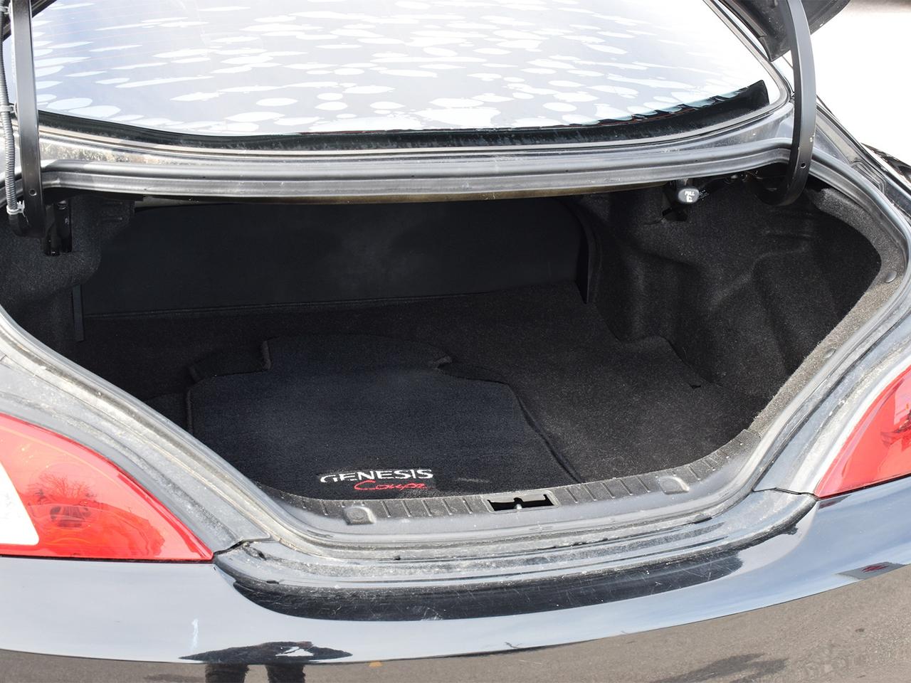 2010 Hyundai Genesis Coupe 2.0T ~Power Windows + Locks ~Alloys ~A/C ~LOW KM! Photo