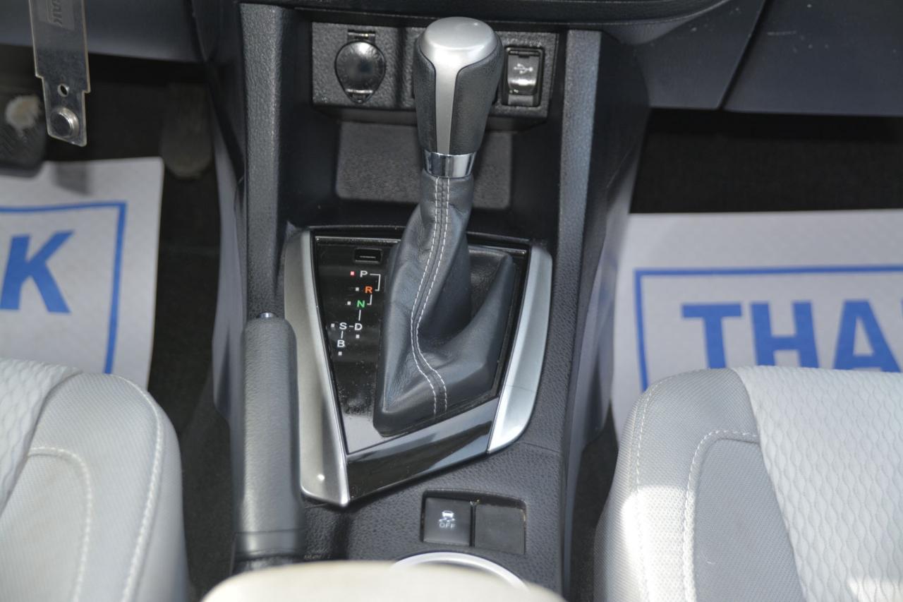 2015 Toyota Corolla COROLLA Photo