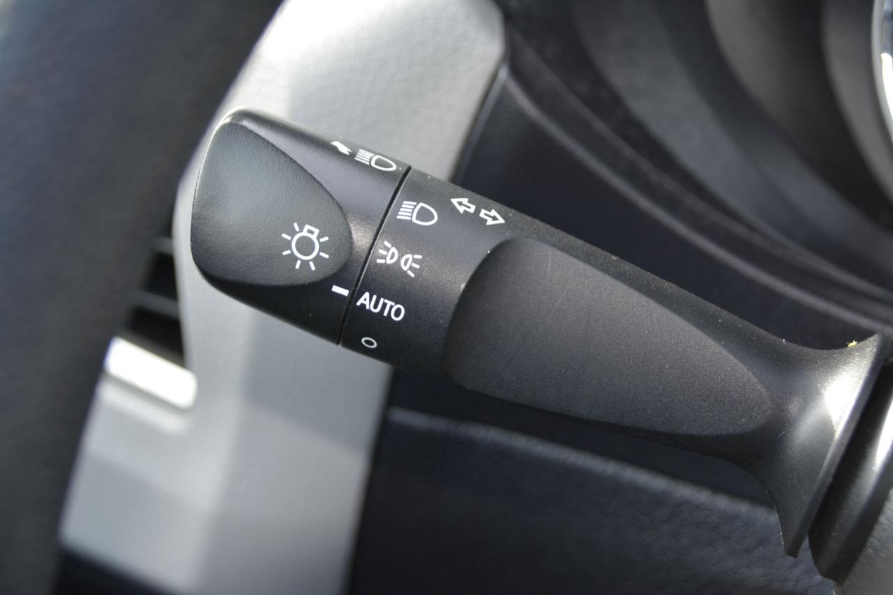 2015 Toyota Corolla COROLLA Photo