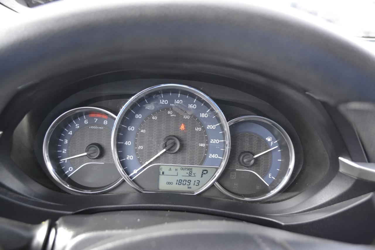 2015 Toyota Corolla COROLLA Photo