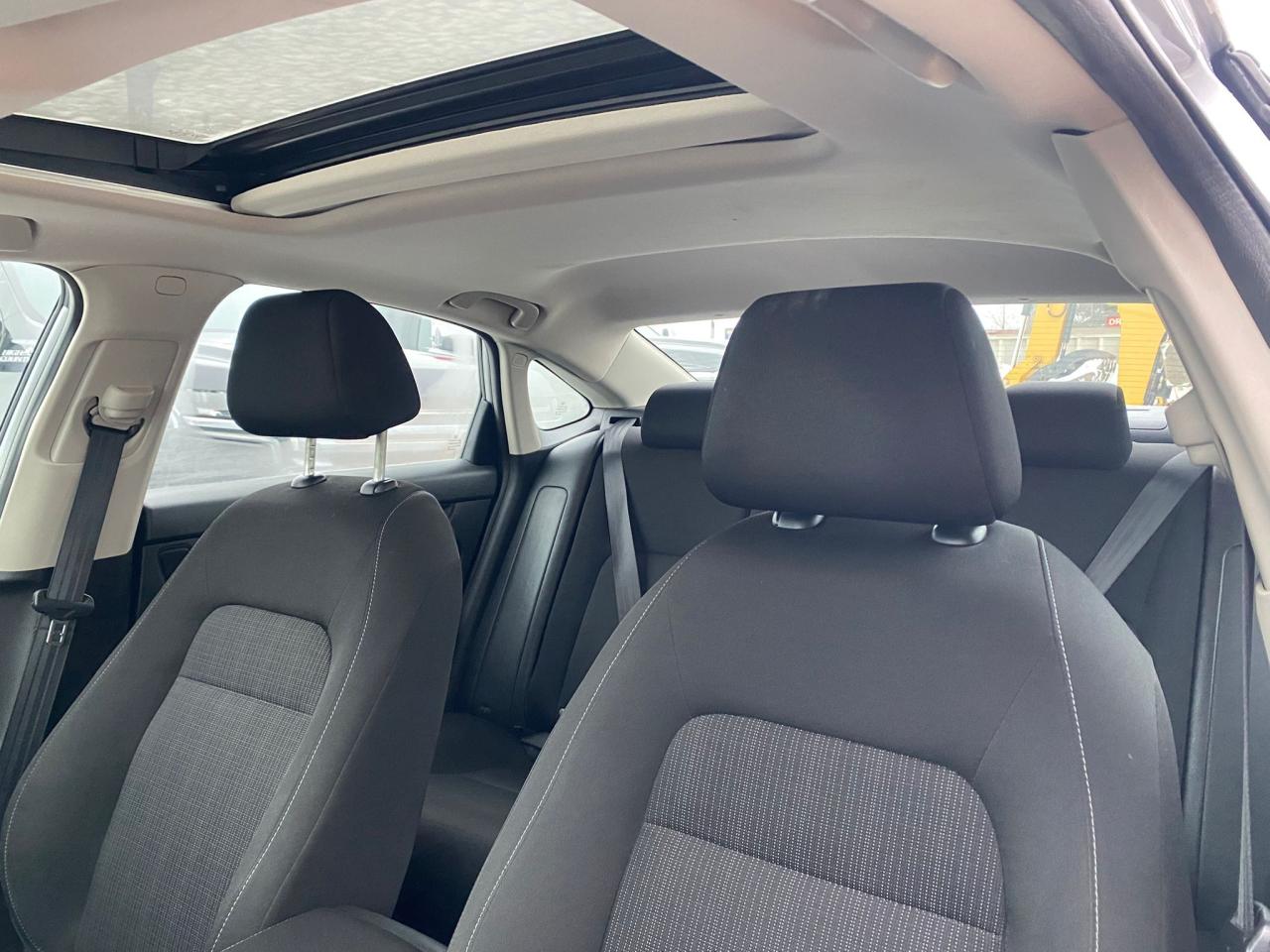 2022 Honda Civic EX ~Heated seats ~Bluetooth ~Sunroof ~Alloys ~Cam Photo