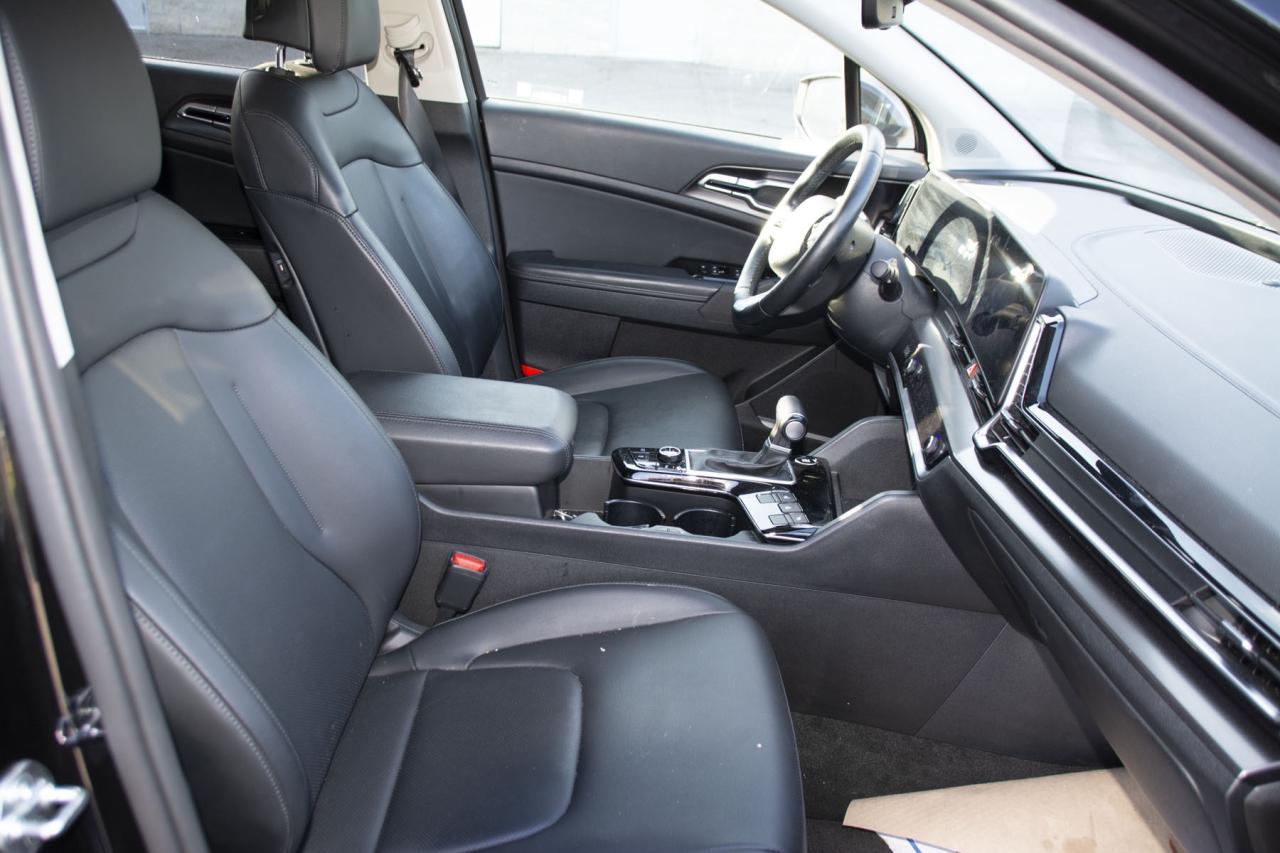 2024 Kia Sportage SPORTAGE EX Photo