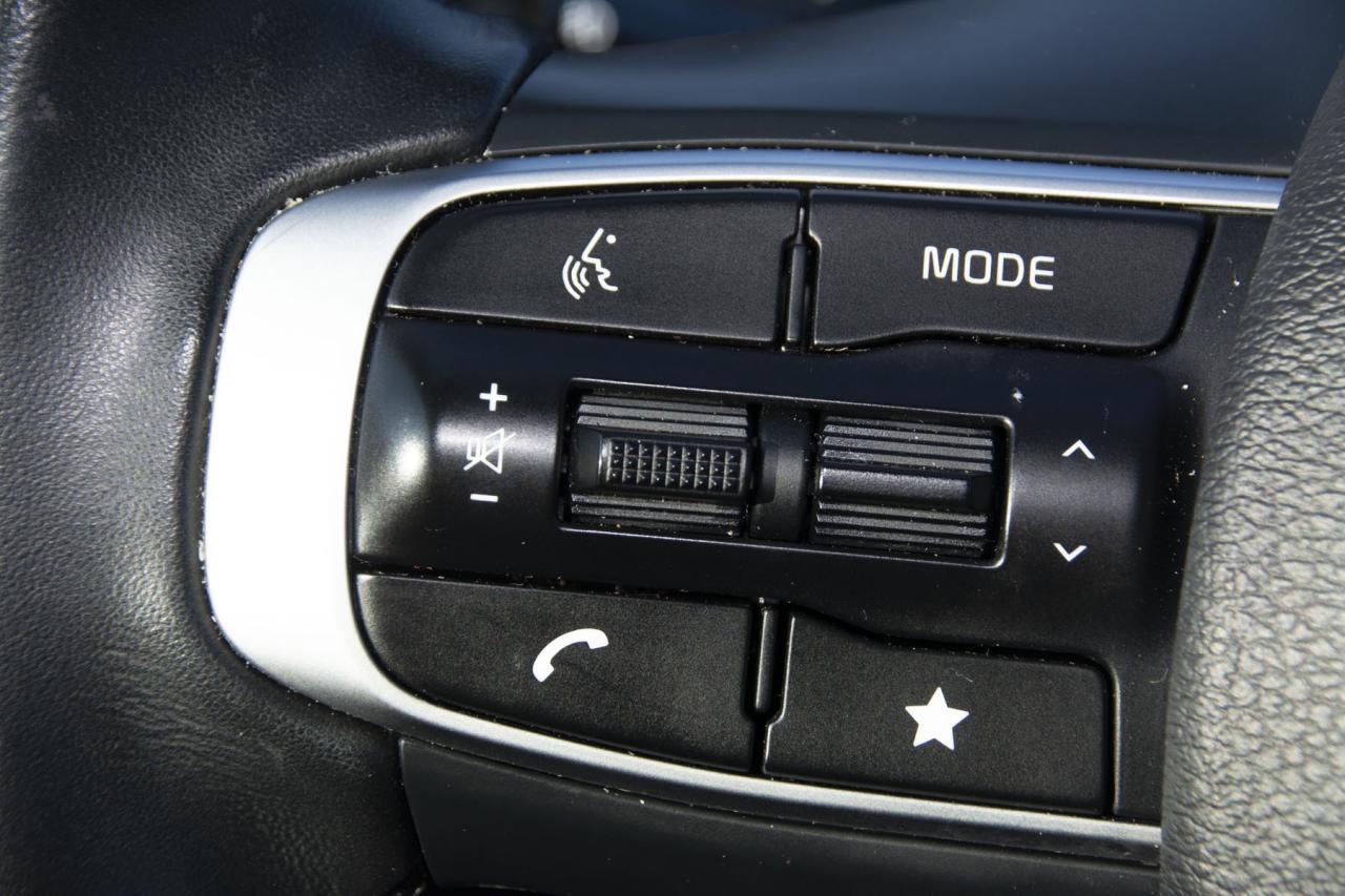 2024 Kia Sportage SPORTAGE EX Photo