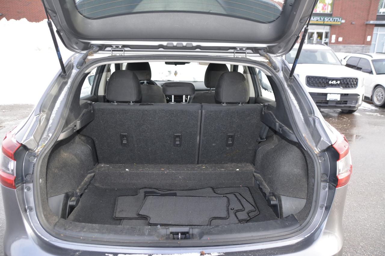 2021 Nissan Qashqai S Photo