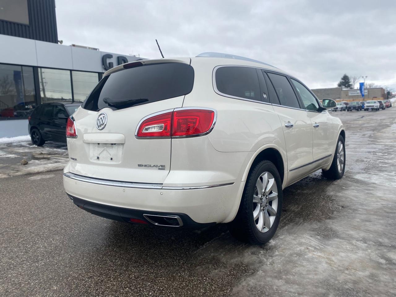 2015 Buick Enclave Premium AWD ~Nav ~Cam ~Leather ~Sunroof ~BOSE Photo