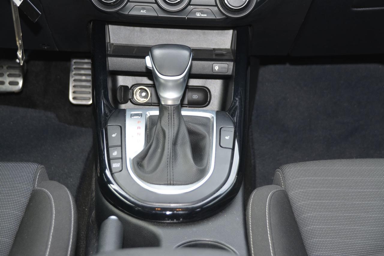 2020 Kia Forte5 EX Photo