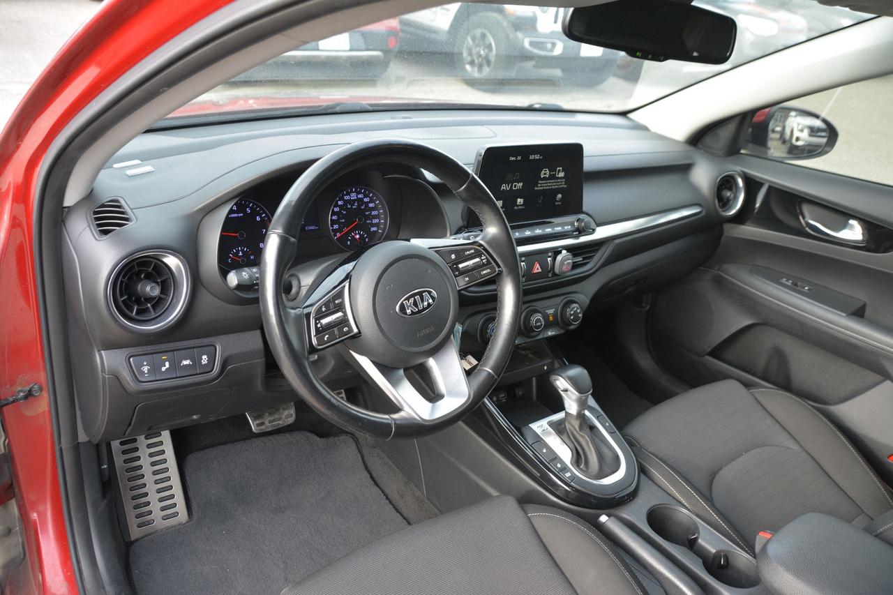 2020 Kia Forte5 EX Photo