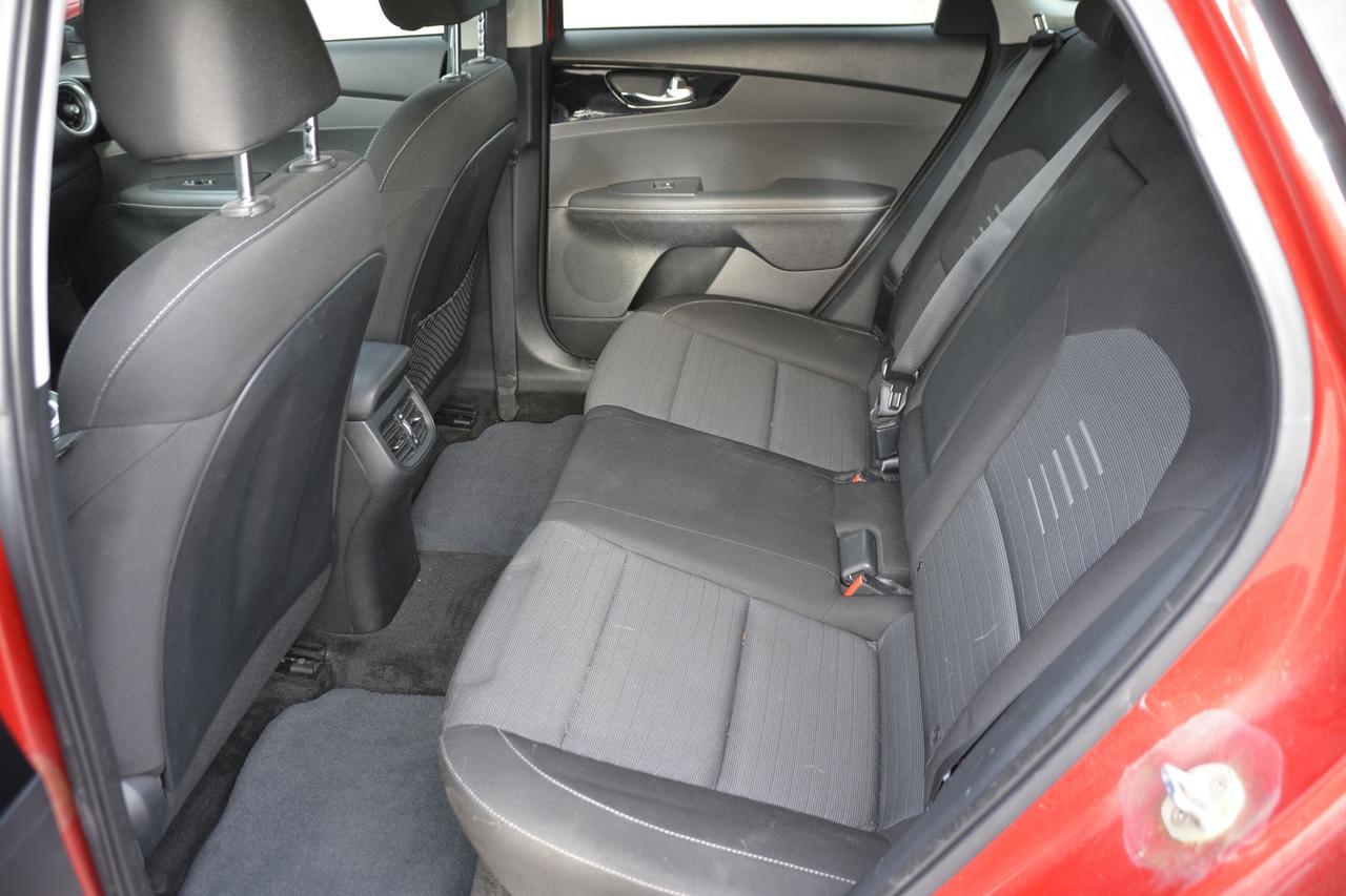 2020 Kia Forte5 EX Photo