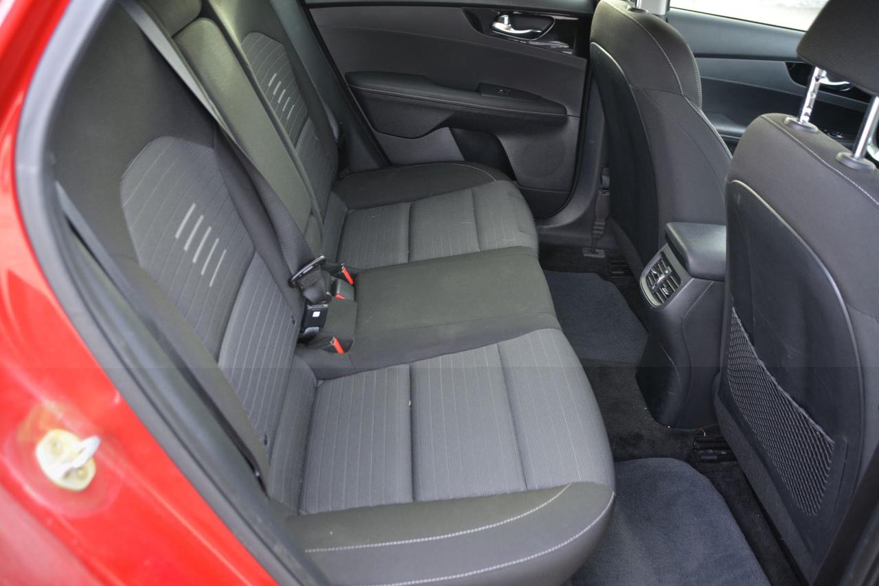 2020 Kia Forte5 EX Photo