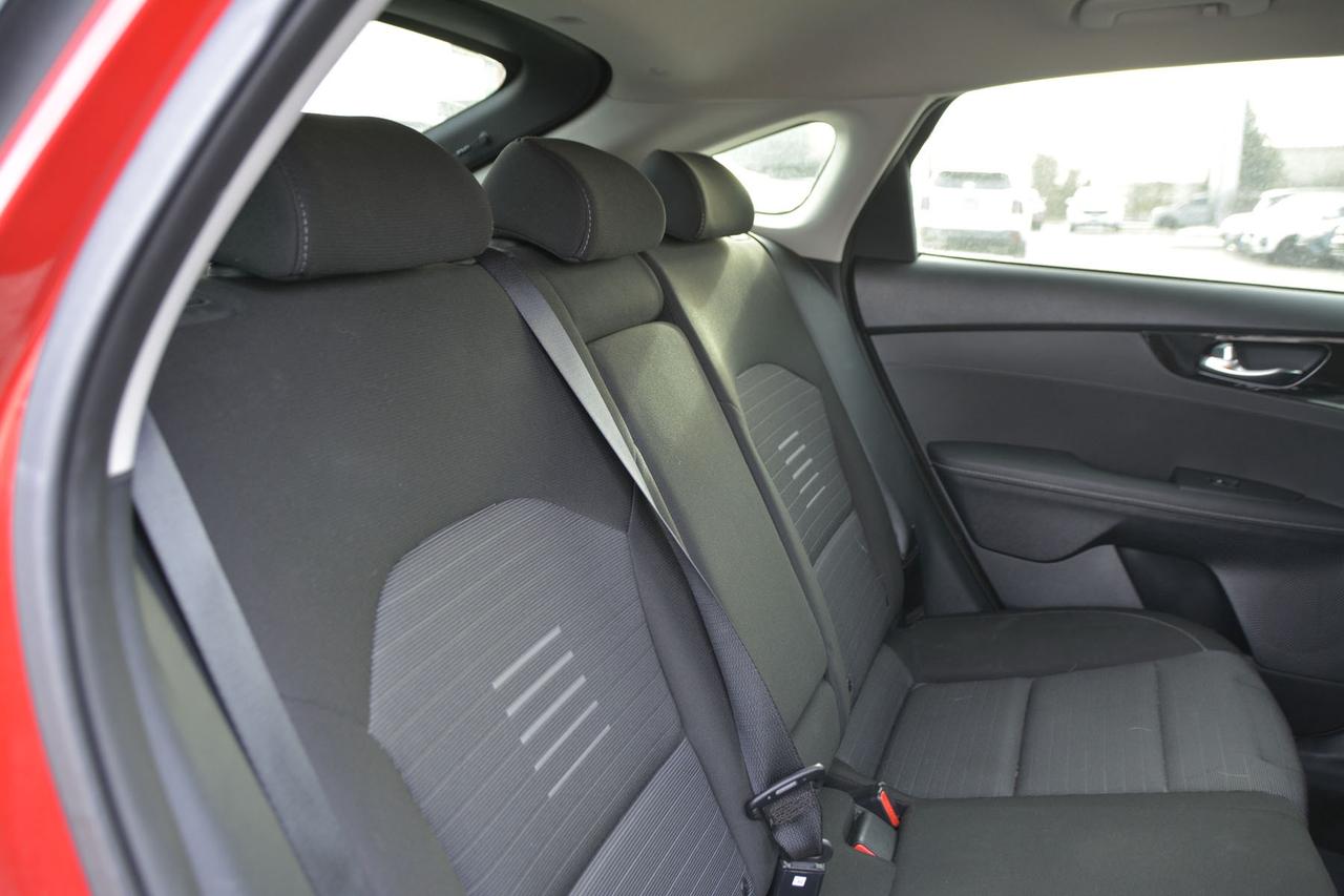 2020 Kia Forte5 EX Photo