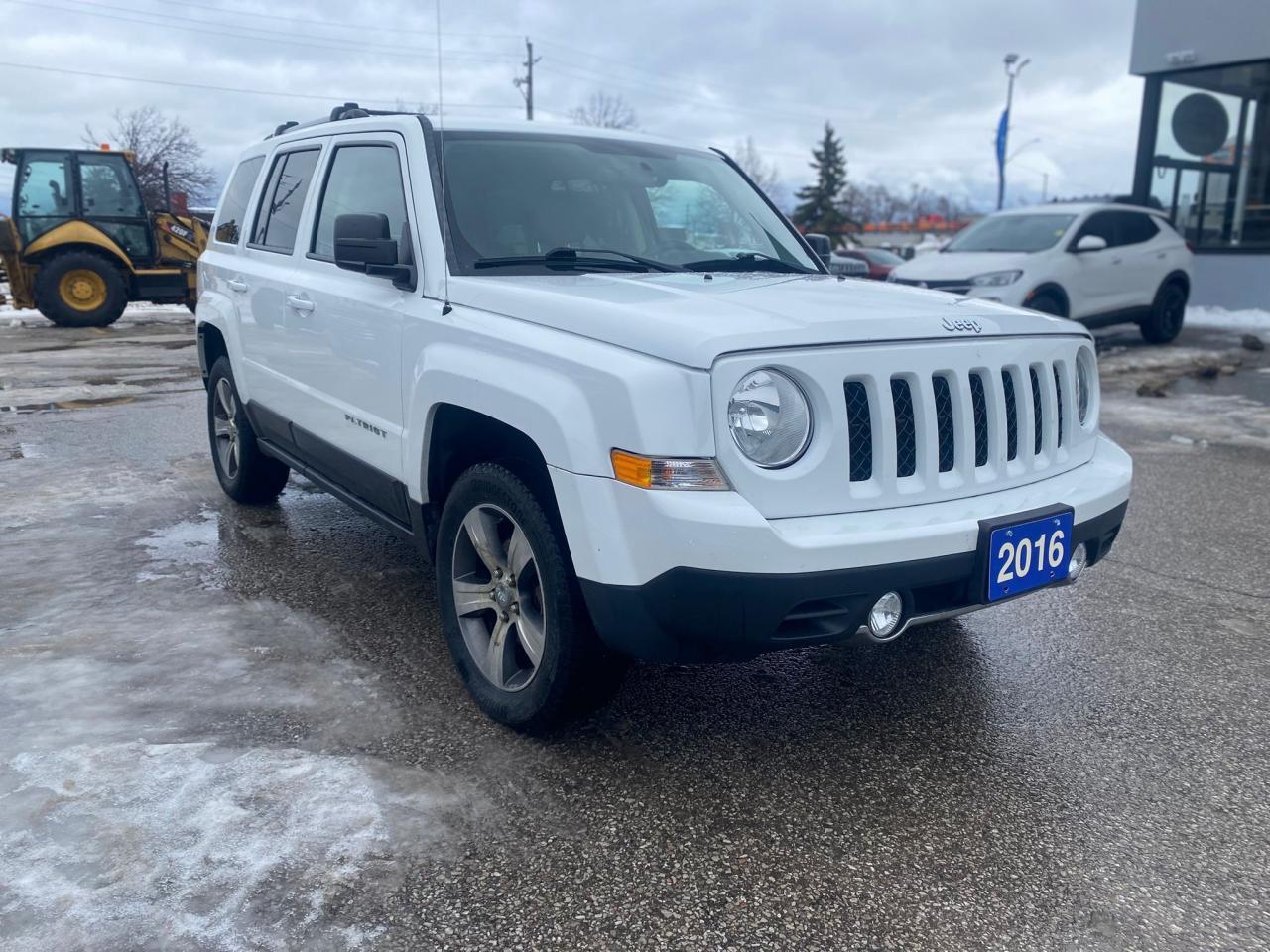2016 Jeep Patriot High Altitude 4x4 ~Nav ~Heated Leather ~Sunroof Photo