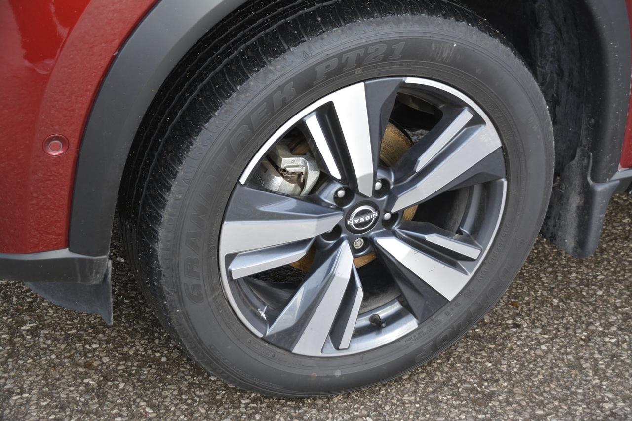 2023 Nissan Rogue SL Photo