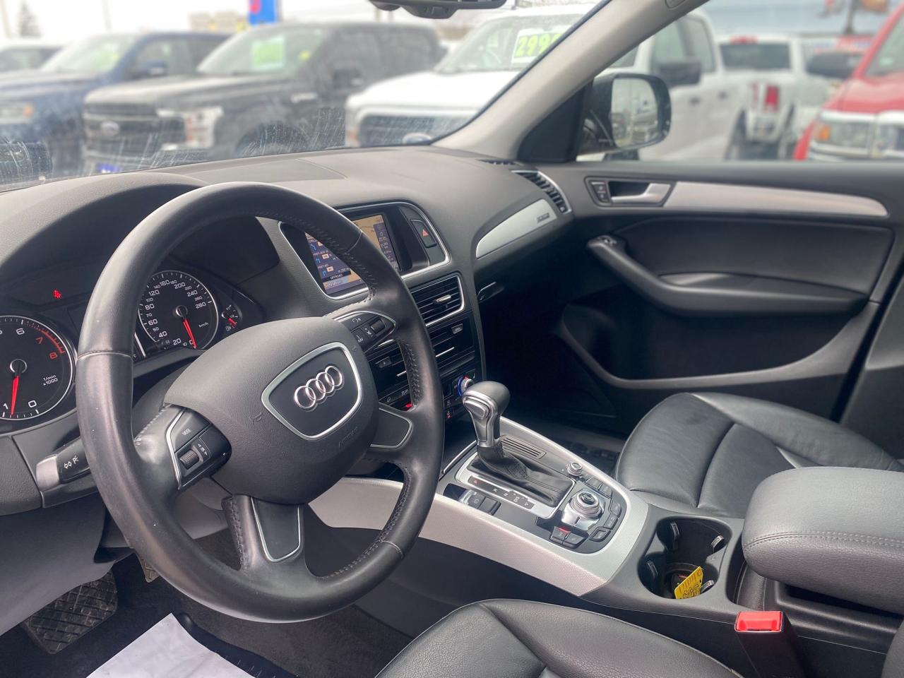 2014 Audi Q5 Progressiv AWD ~Nav ~ Heated Leather ~Sunroof Photo