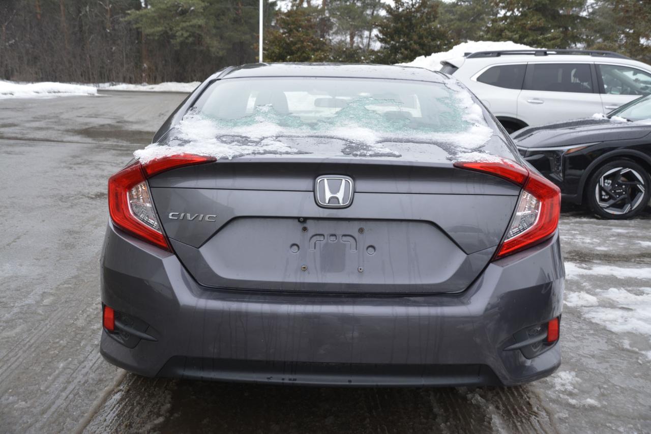 2017 Honda Civic Sedan CIVIC EX Photo3