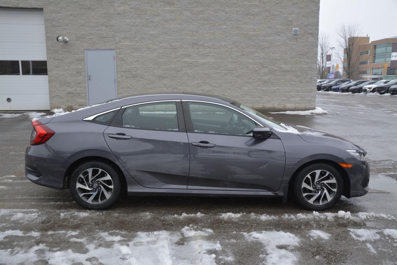 2017 Honda Civic Sedan CIVIC EX Photo