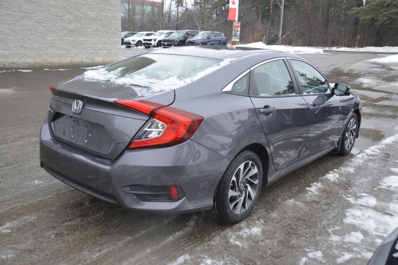 2017 Honda Civic Sedan CIVIC EX Photo