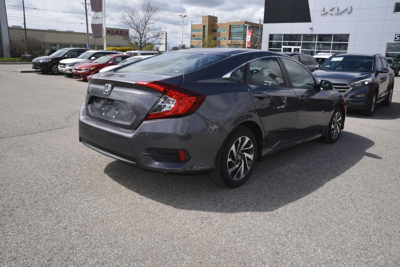 2017 Honda Civic Sedan 4dr CVT EX Photo