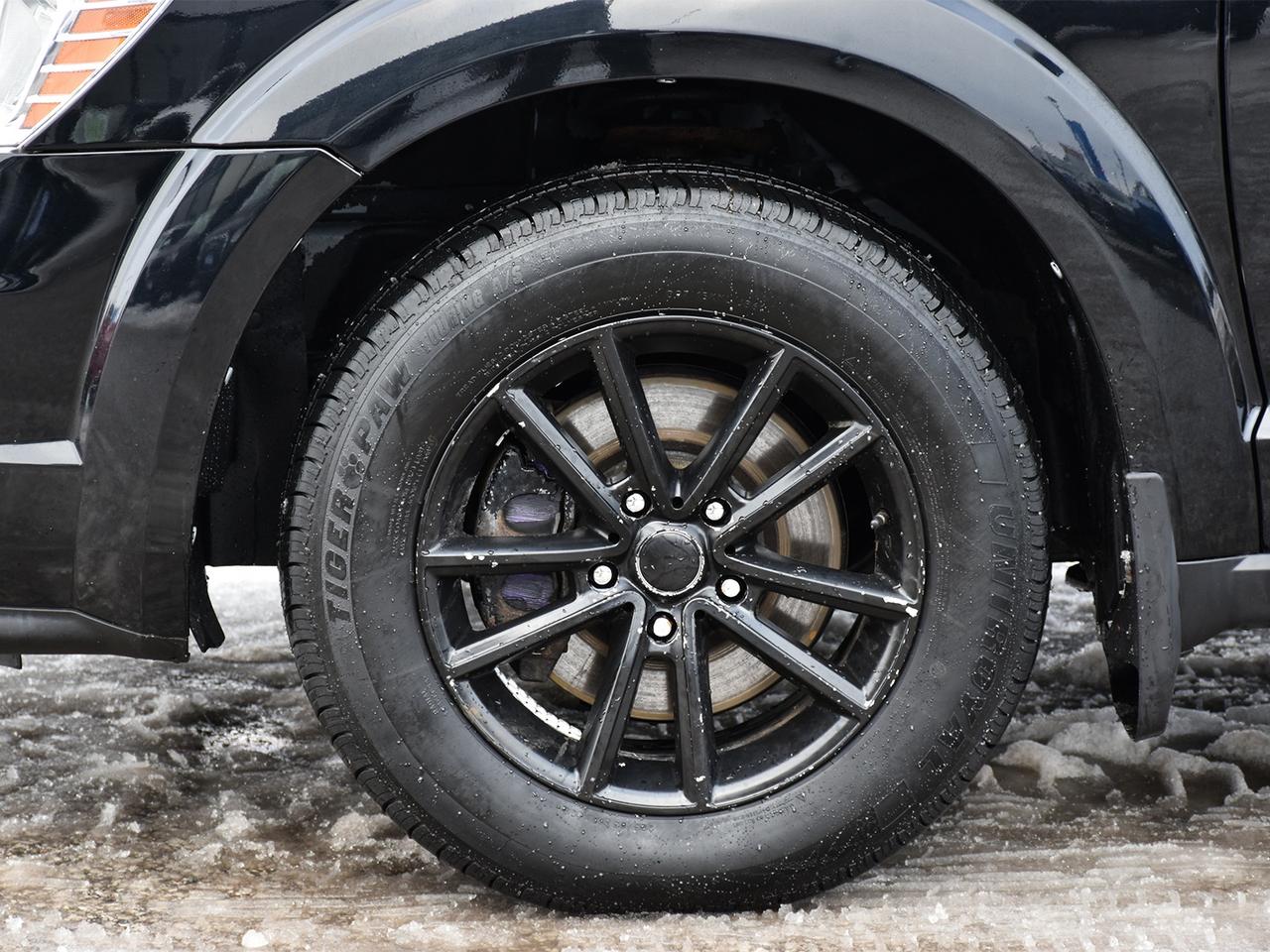 2016 Dodge Journey SE ~Bluetooth ~Alloy Wheels Photo