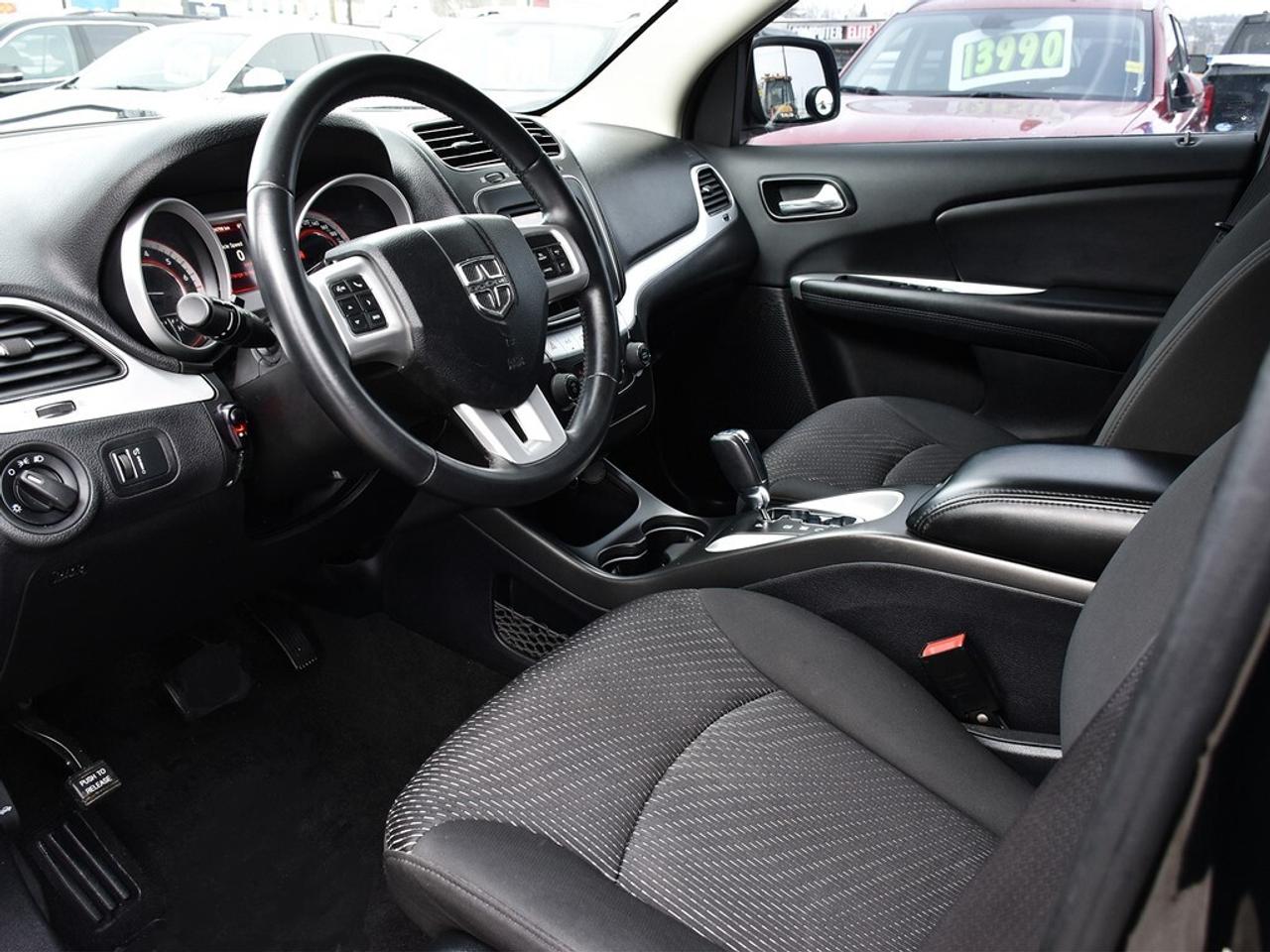 2016 Dodge Journey SE ~Bluetooth ~Alloy Wheels Photo