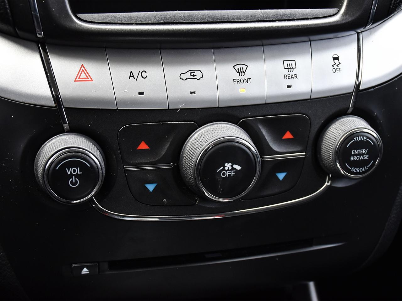 2016 Dodge Journey SE ~Bluetooth ~Alloy Wheels Photo