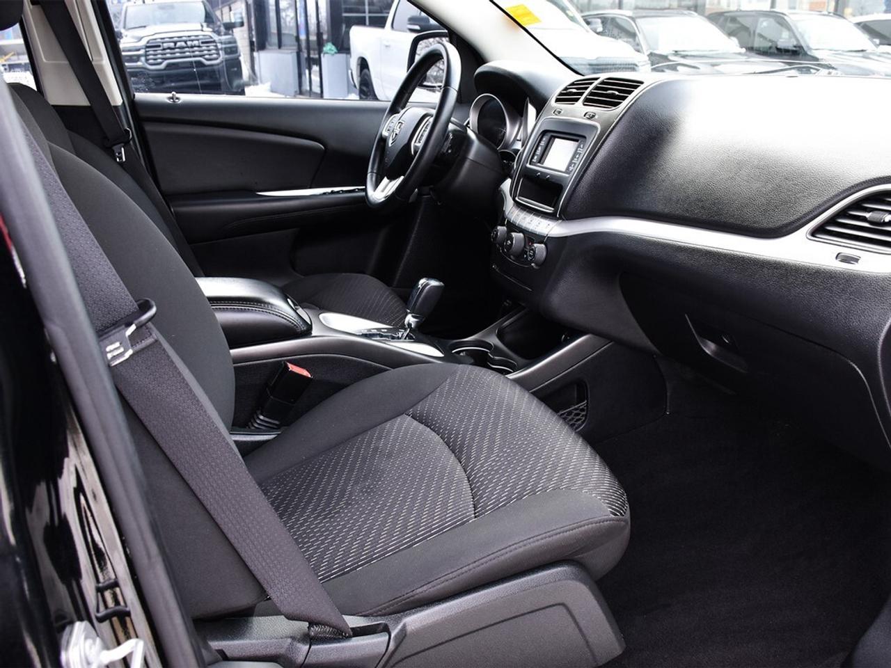 2016 Dodge Journey SE ~Bluetooth ~Alloy Wheels Photo