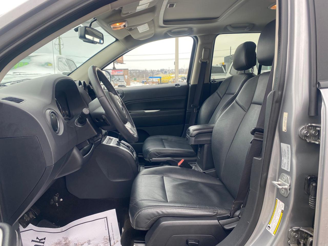 2015 Jeep Compass High Altitude 4x4 ~Heated Leather ~Sunroof ~Alloys Photo