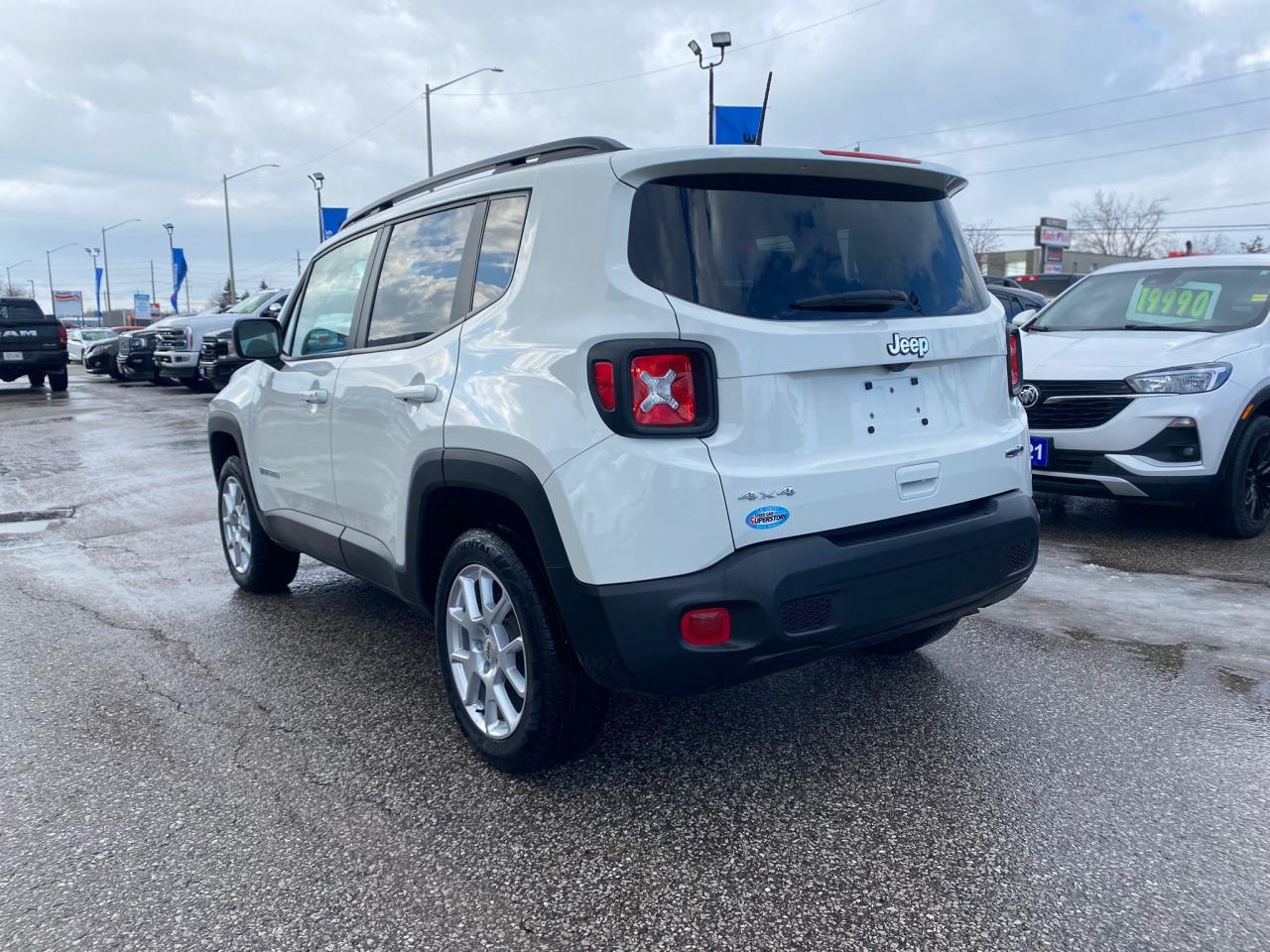 2023 Jeep Renegade North 4x4 ~Nav ~Camera ~Heated Seats ~Bluetooth Photo