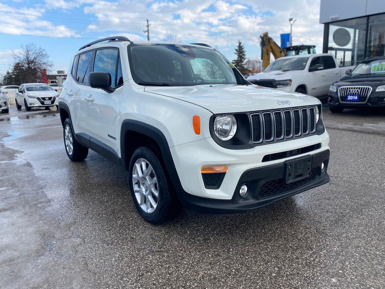2023 Jeep Renegade North 4x4 ~Nav ~Camera ~Heated Seats ~Bluetooth Photo