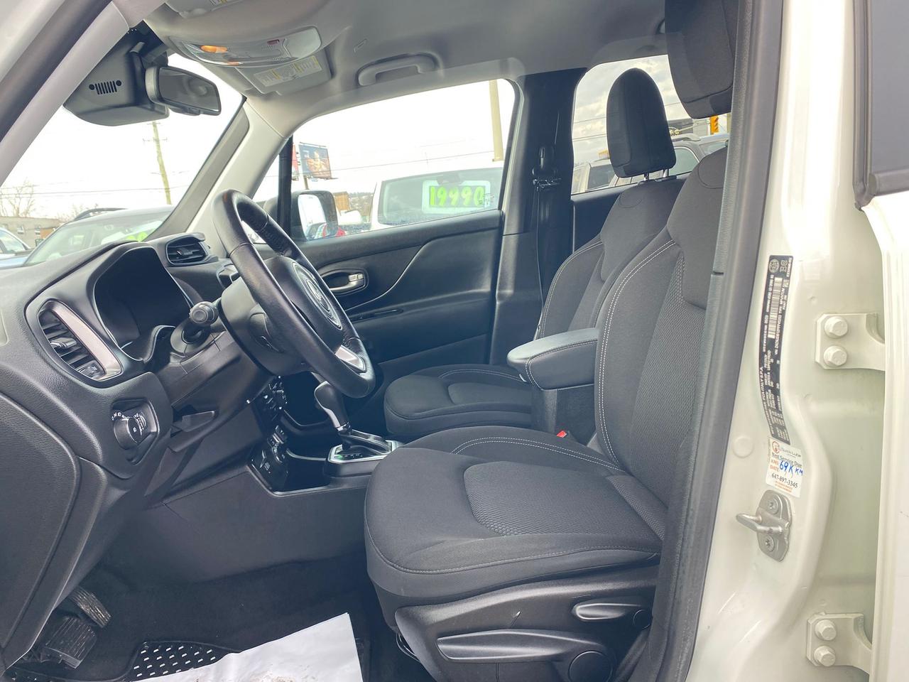 2023 Jeep Renegade North 4x4 ~Nav ~Camera ~Heated Seats ~Bluetooth Photo