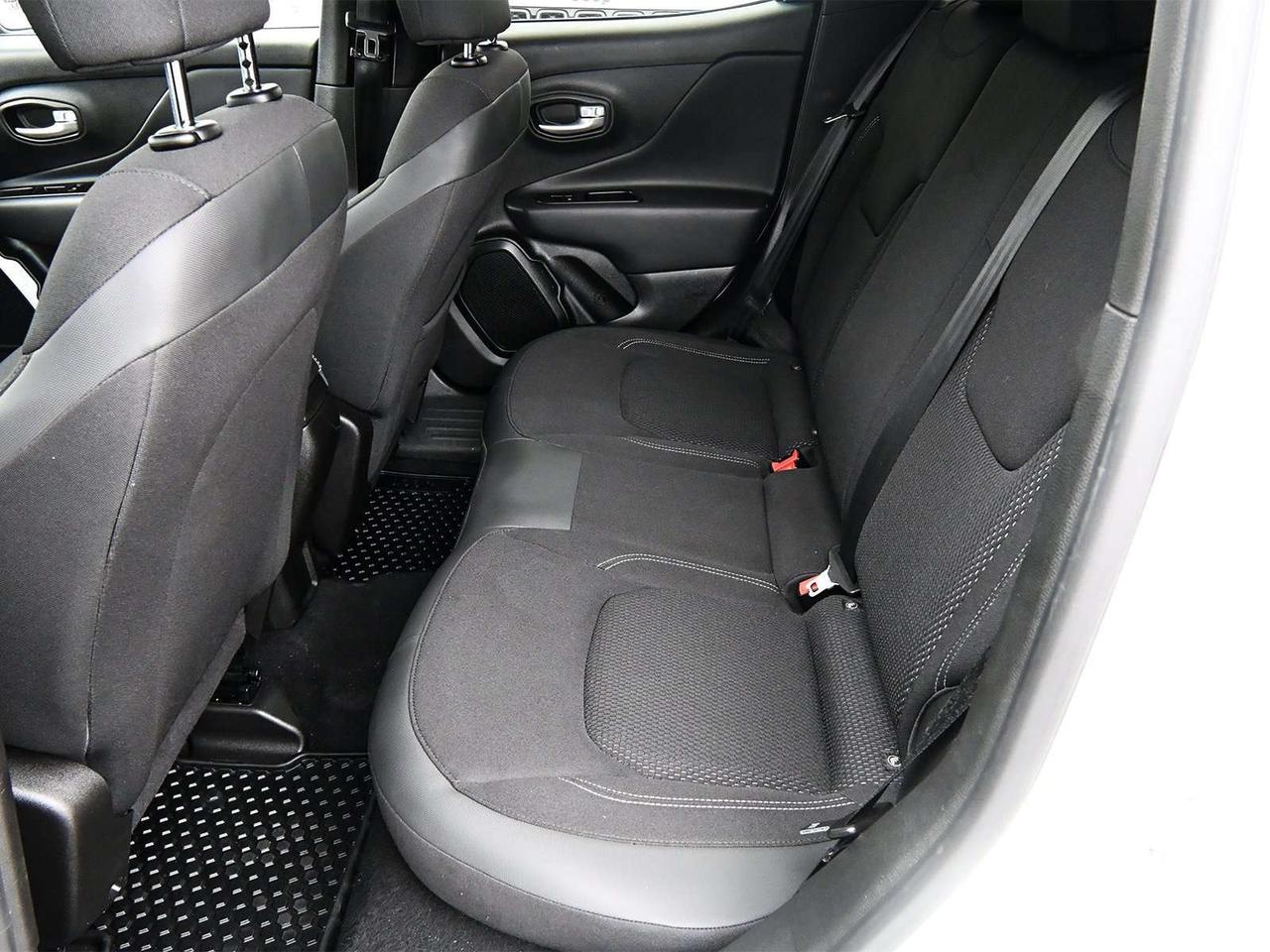 2023 Jeep Renegade North 4x4 ~Nav ~Camera ~Heated Seats ~Bluetooth Photo