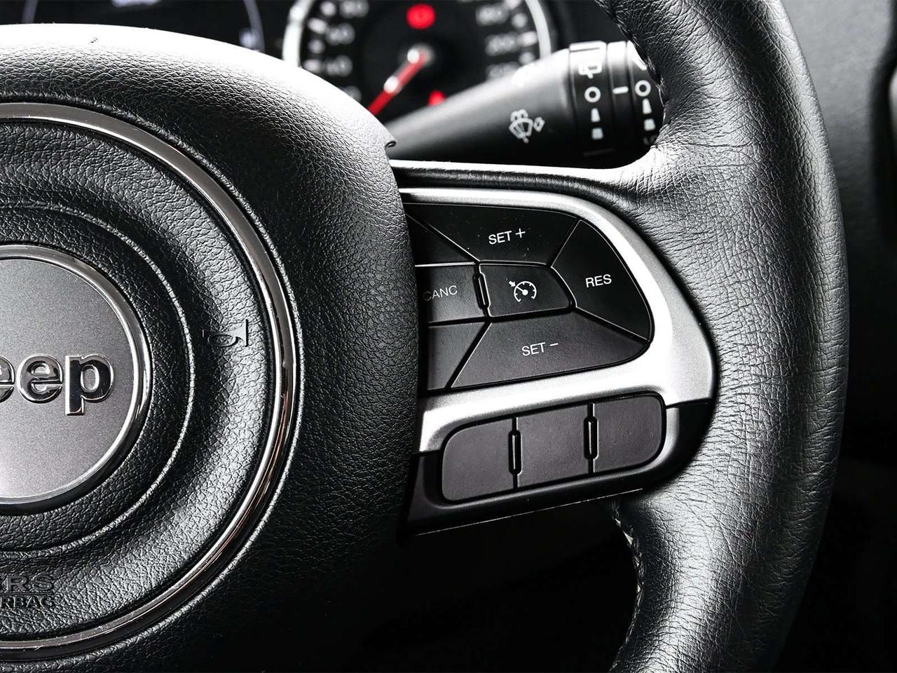 2023 Jeep Renegade North 4x4 ~Nav ~Camera ~Heated Seats ~Bluetooth Photo