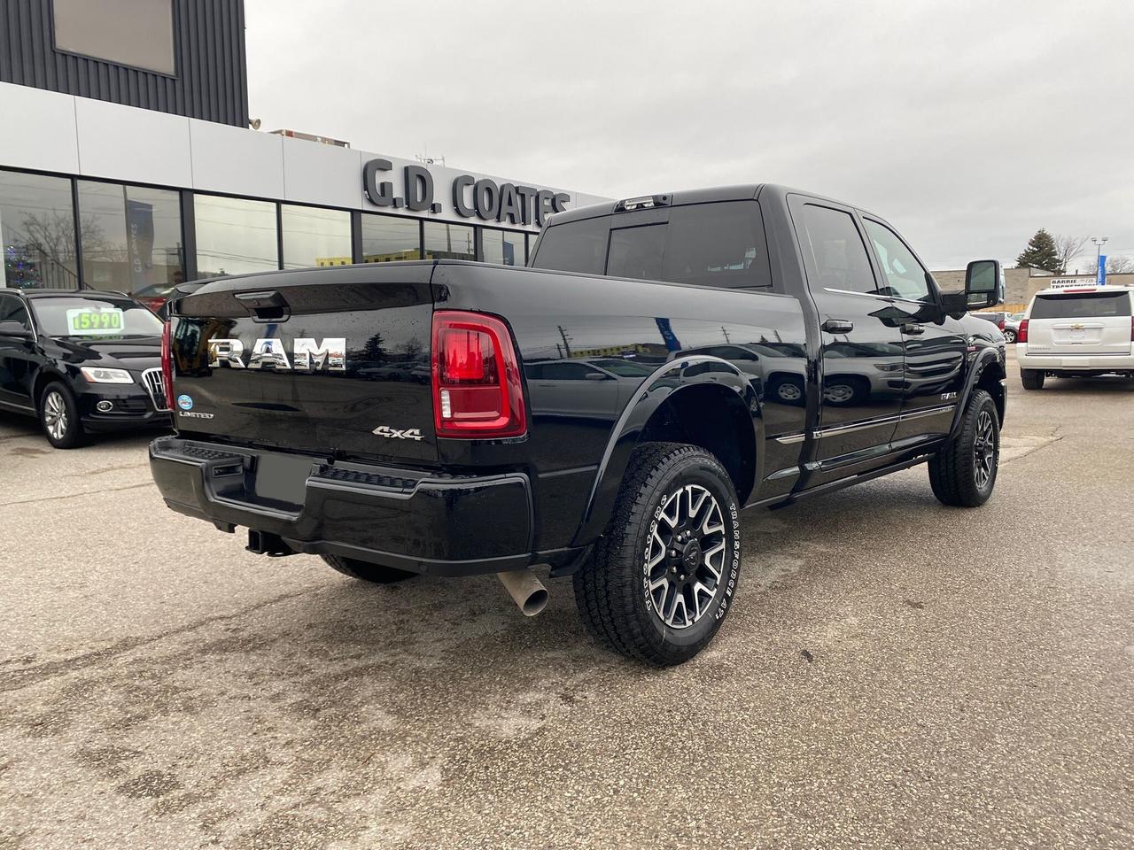 2025 RAM 2500 Limited Crew 4x4 ~Nav ~Camera ~Roof ~Harman/Kardon Photo3