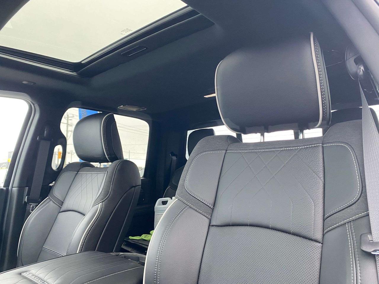 2025 RAM 2500 Limited Crew 4x4 ~Nav ~Camera ~Roof ~Harman/Kardon Photo