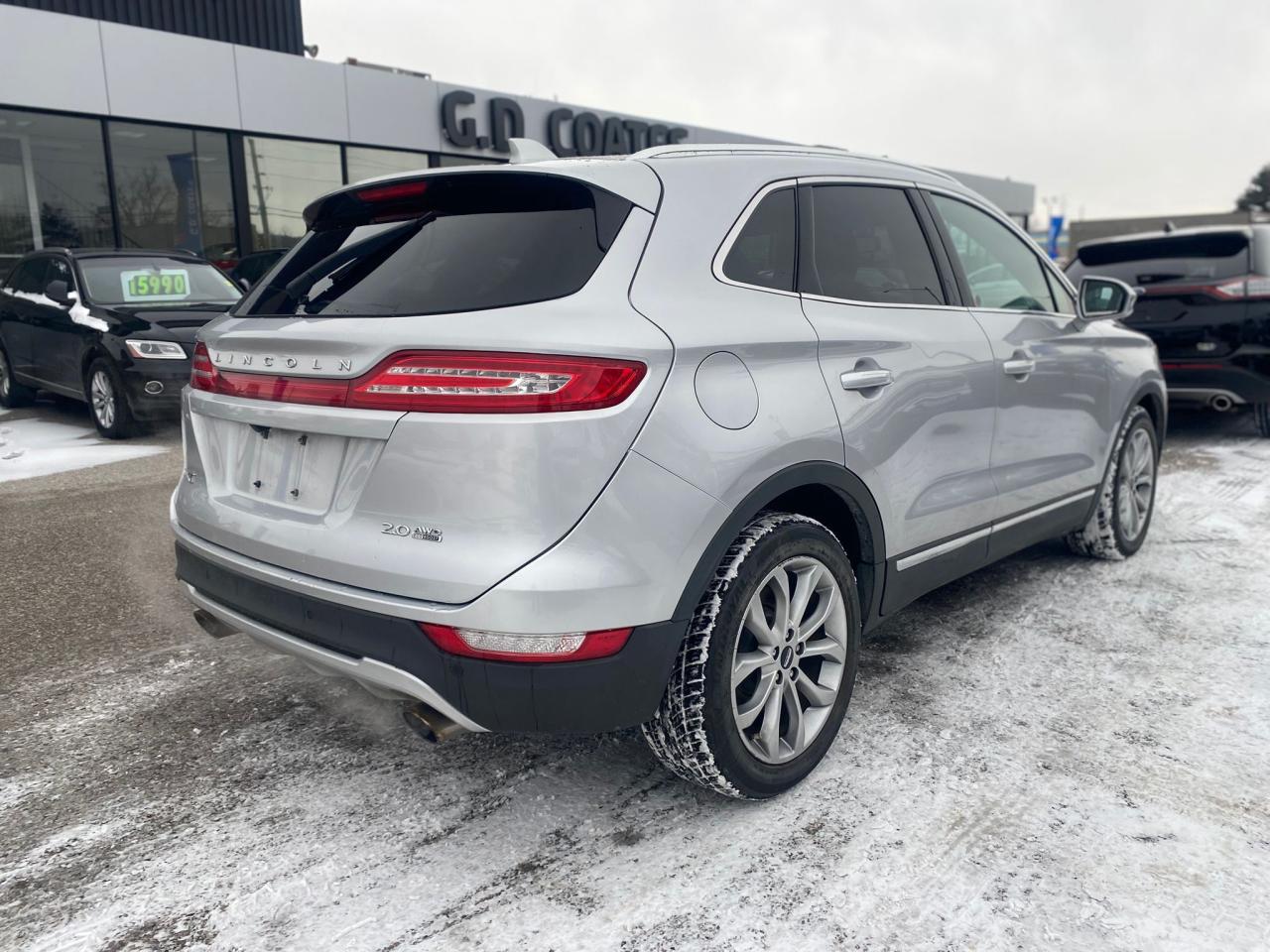 2016 Lincoln MKC Select AWD ~Nav ~Camera ~Monroof ~Heated Leather Photo