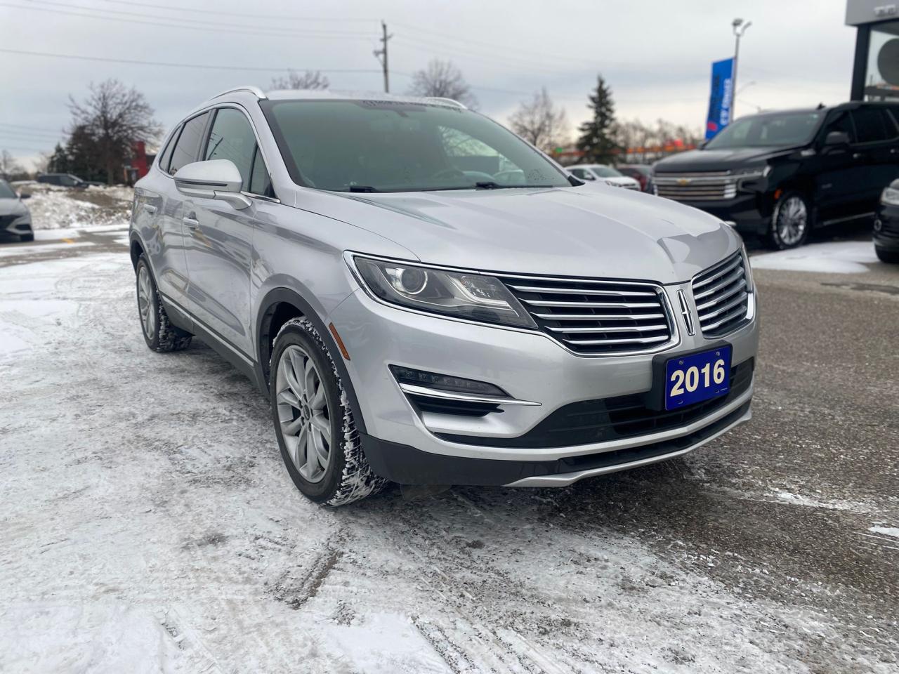 2016 Lincoln MKC Select AWD ~Nav ~Camera ~Monroof ~Heated Leather Photo4