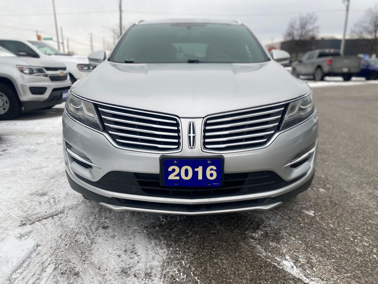 2016 Lincoln MKC Select AWD ~Nav ~Camera ~Monroof ~Heated Leather Photo