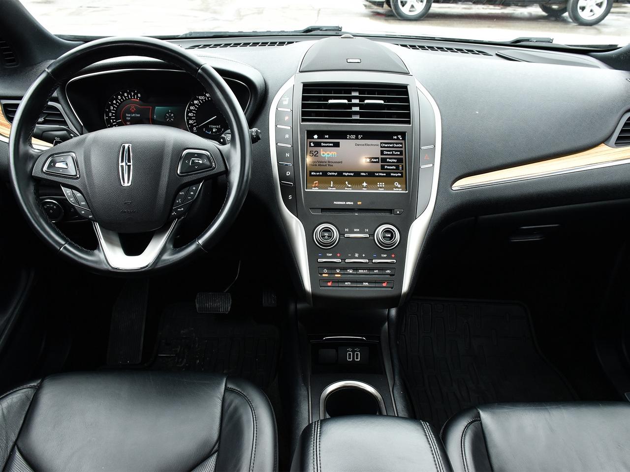 2016 Lincoln MKC Select AWD ~Nav ~Camera ~Monroof ~Heated Leather Photo