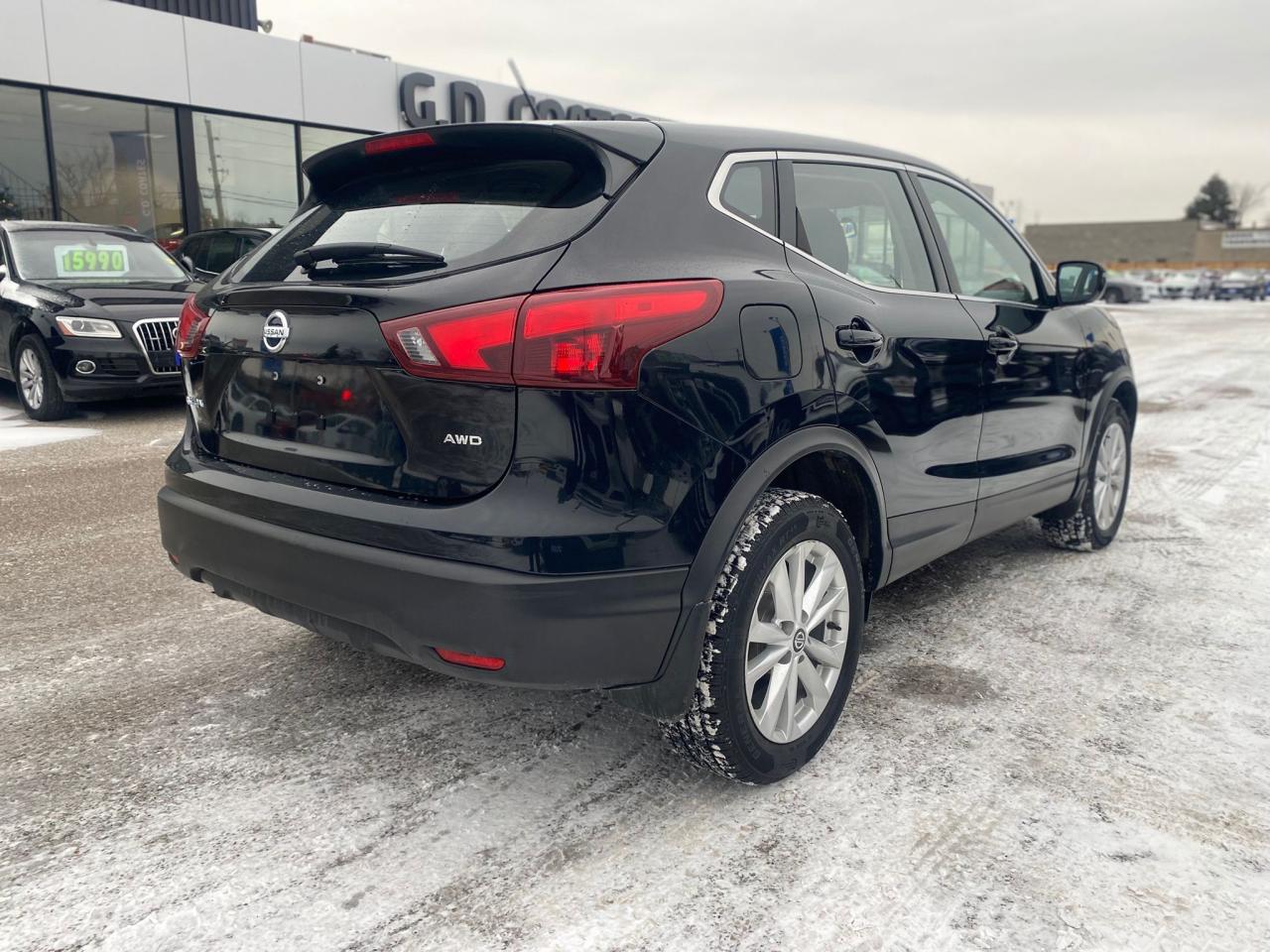 2019 Nissan Qashqai S AWD ~Heated Seats ~Camera ~Bluetooth ~Alloys Photo3