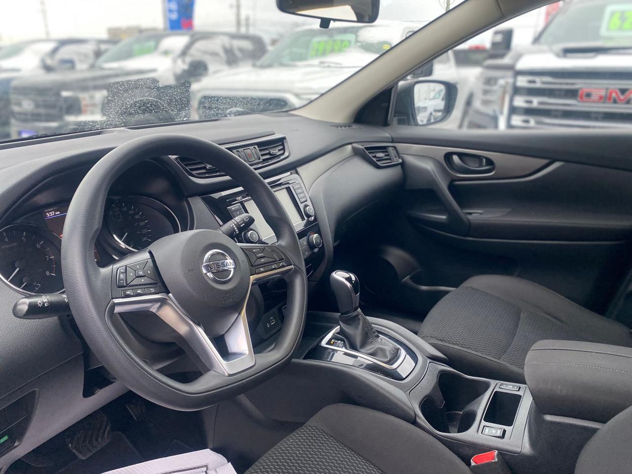 2019 Nissan Qashqai S AWD ~Heated Seats ~Camera ~Bluetooth ~Alloys Photo