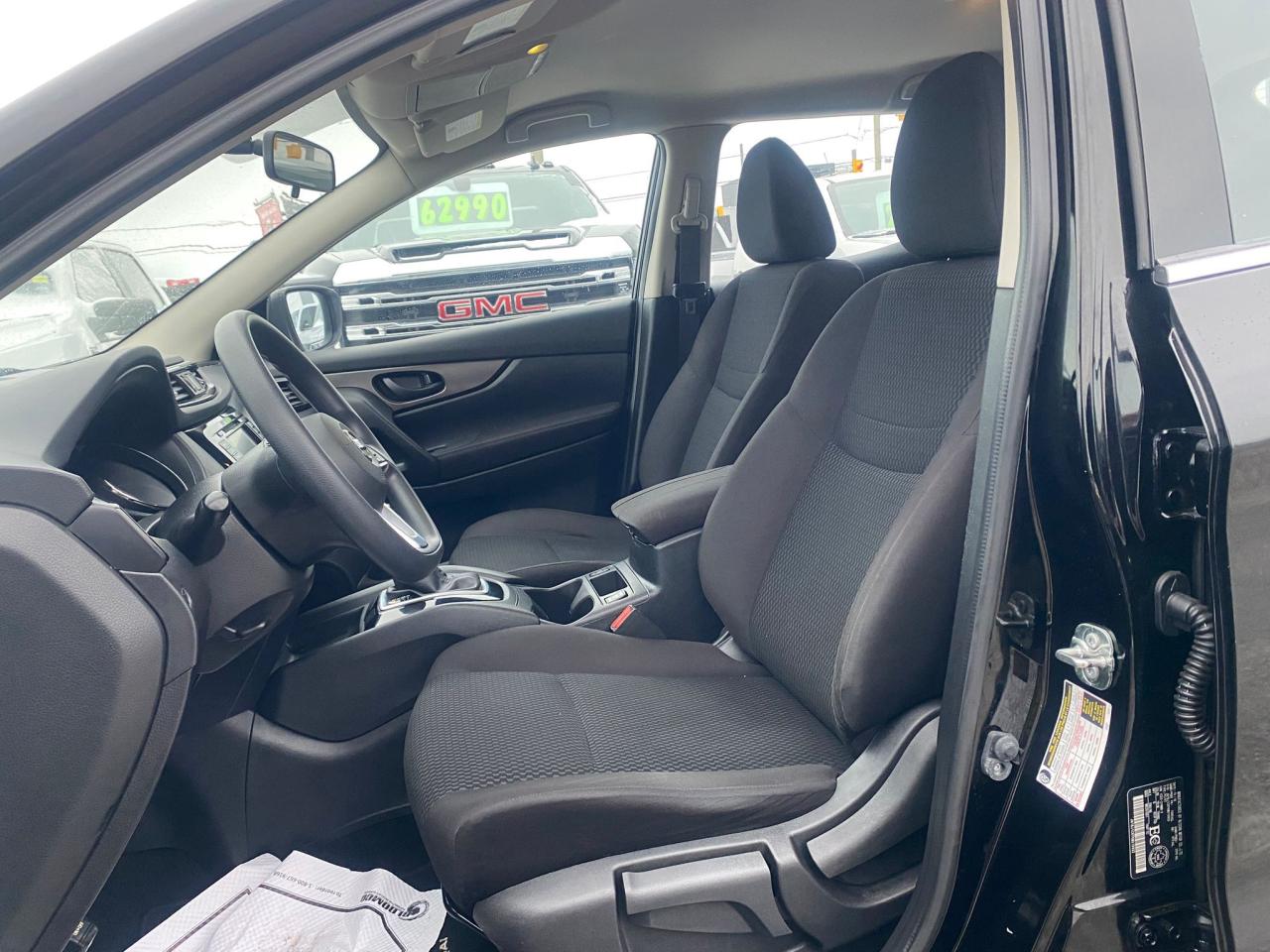 2019 Nissan Qashqai S AWD ~Heated Seats ~Camera ~Bluetooth ~Alloys Photo