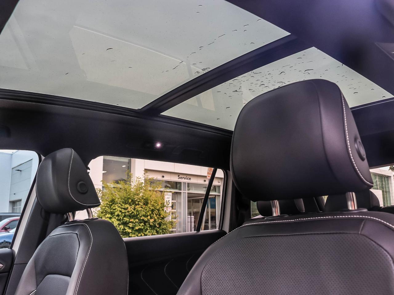 2023 Volkswagen Tiguan HIGHLINE R-LINE 4MOTION Photo