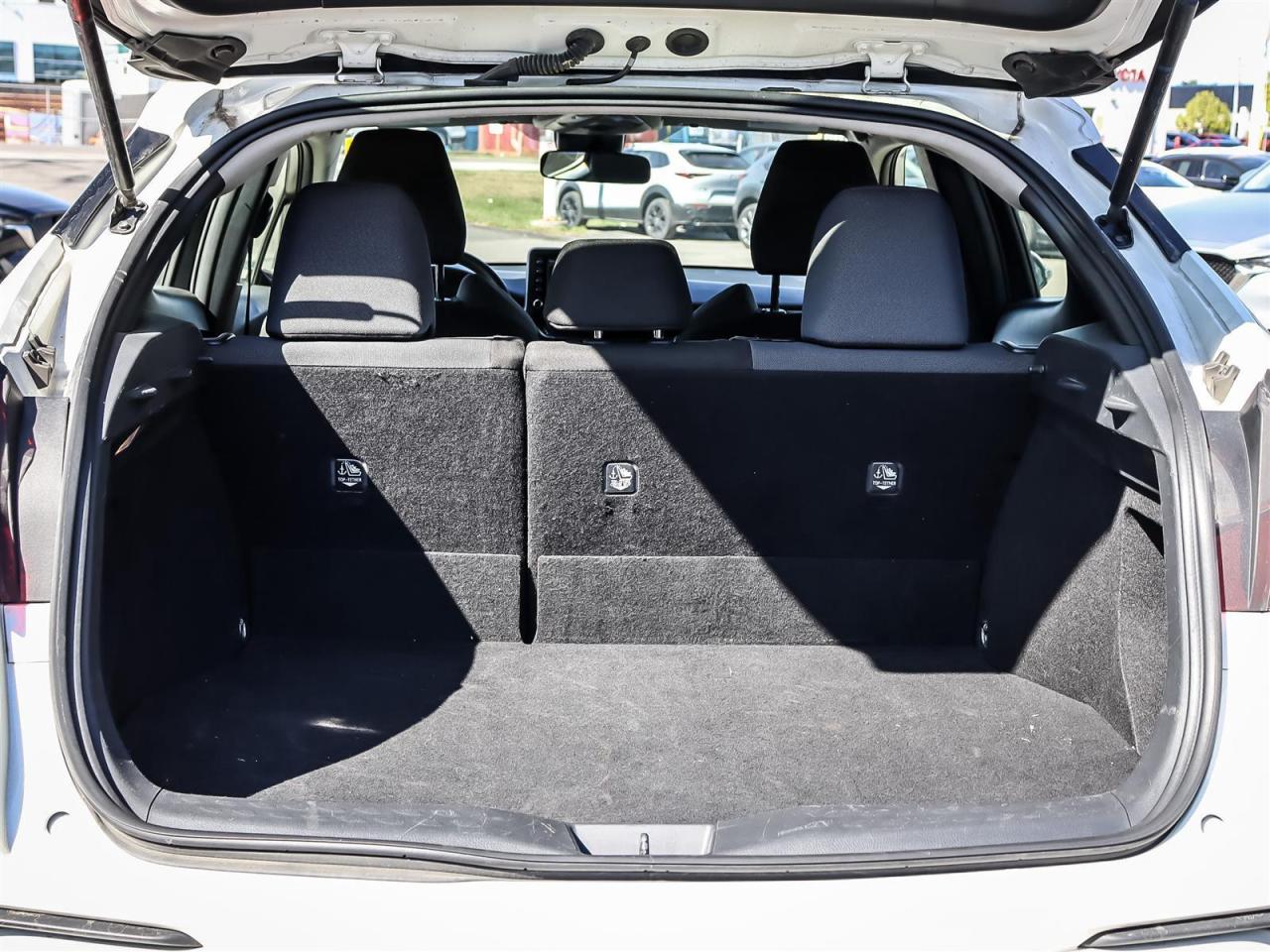 2021 Toyota C-HR XLE PREMIUM  NO ACCIDENT  APPLE CARPLAY  0 DOWN FI Photo