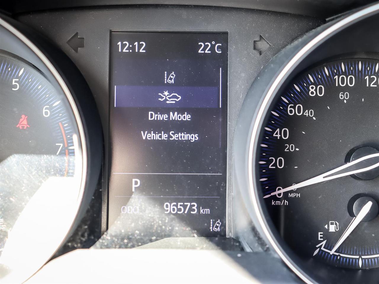 2021 Toyota C-HR XLE PREMIUM  NO ACCIDENT  APPLE CARPLAY  0 DOWN FI Photo