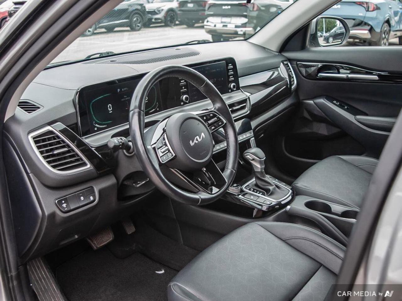 2024 Kia Seltos EX   AWD   Leather   Sunroof   Apple CarPlay   Hea Photo