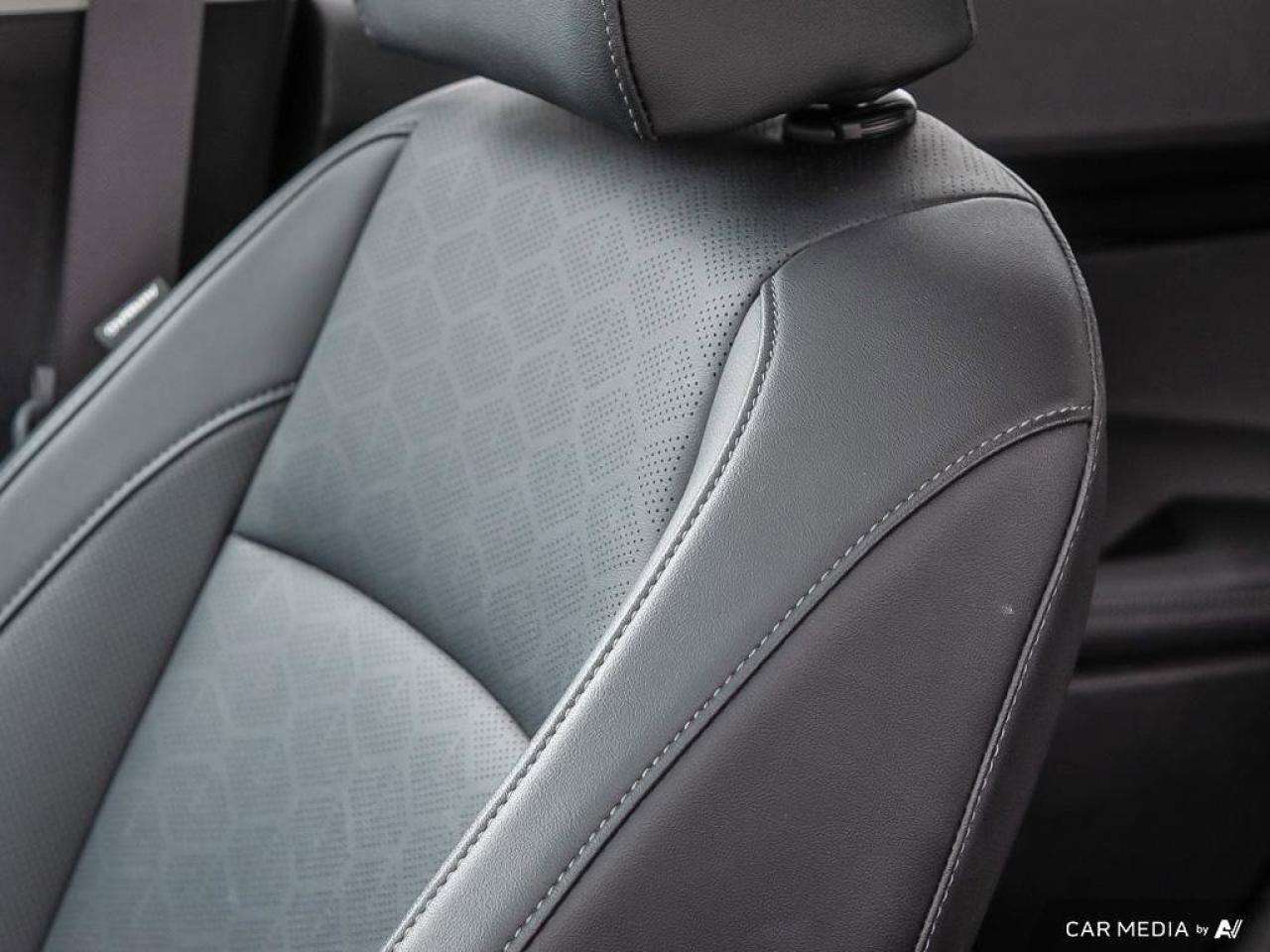 2024 Kia Seltos EX   AWD   Leather   Sunroof   Apple CarPlay   Hea Photo