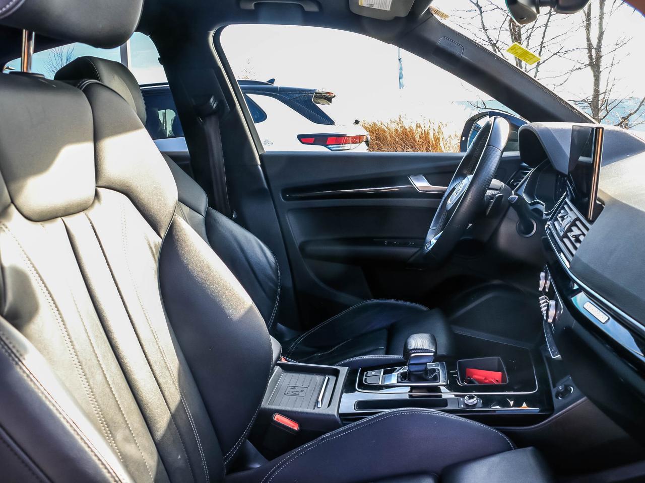 2022 Audi Q5 Sportback TECHNIK I NAVIGATION I HEATED FRONT AND REAR SEATS Photo