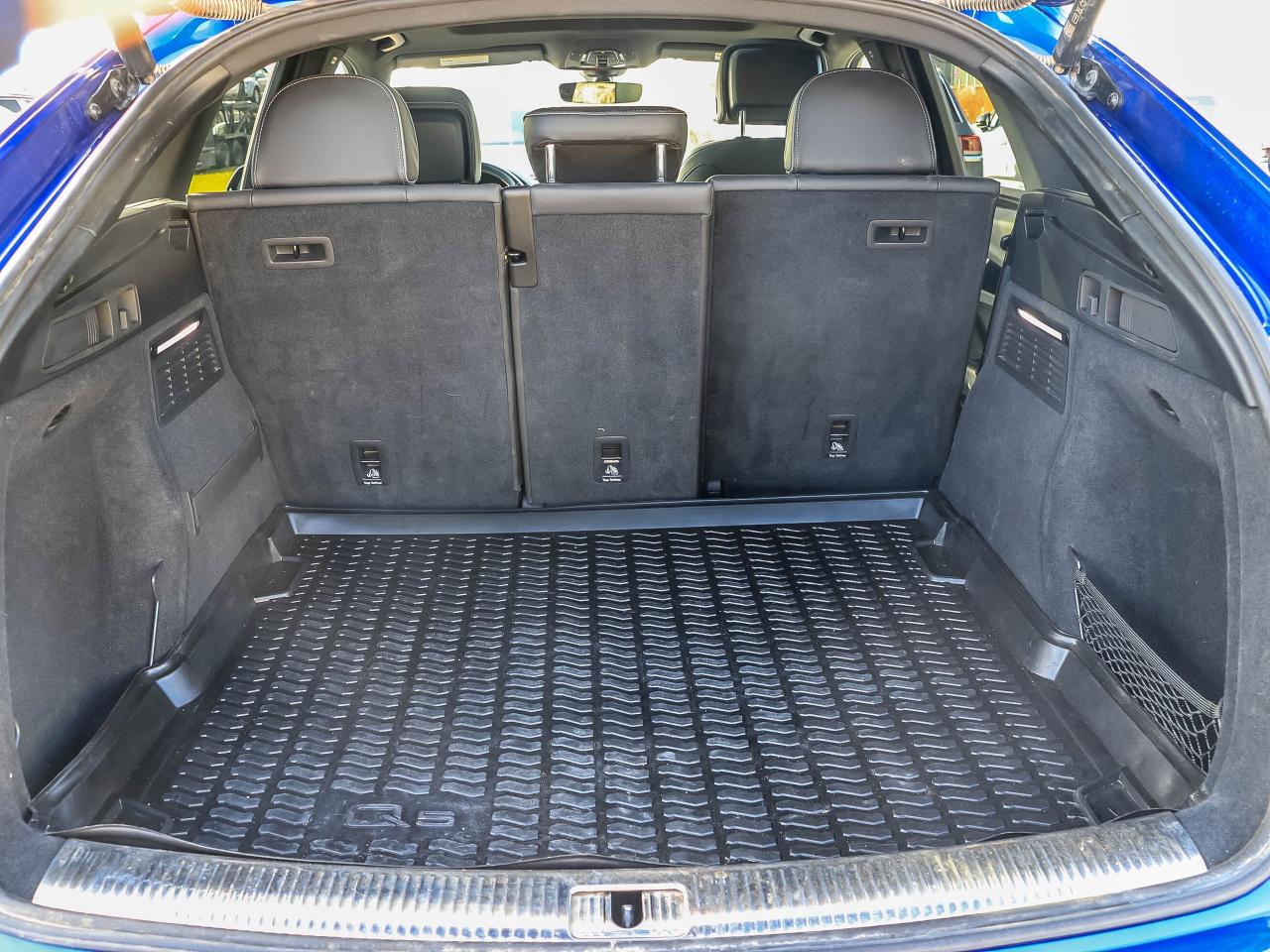 2022 Audi Q5 Sportback TECHNIK I NAVIGATION I HEATED FRONT AND REAR SEATS Photo