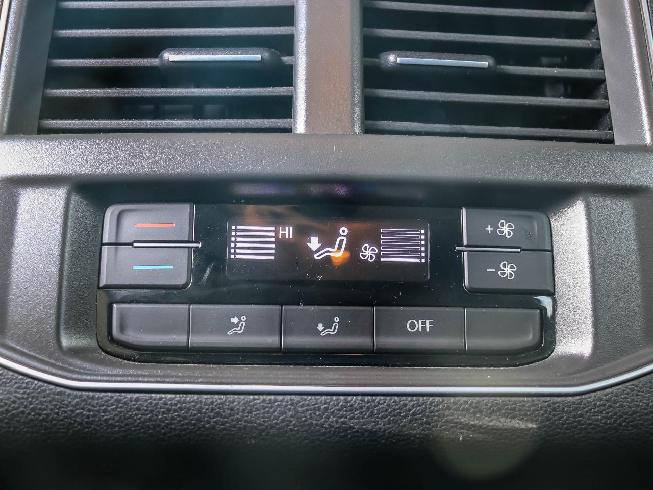 2019 Volkswagen Atlas TRENDLINE I NEW REAR BRAKES I 18" ALLOY WHEELS Photo