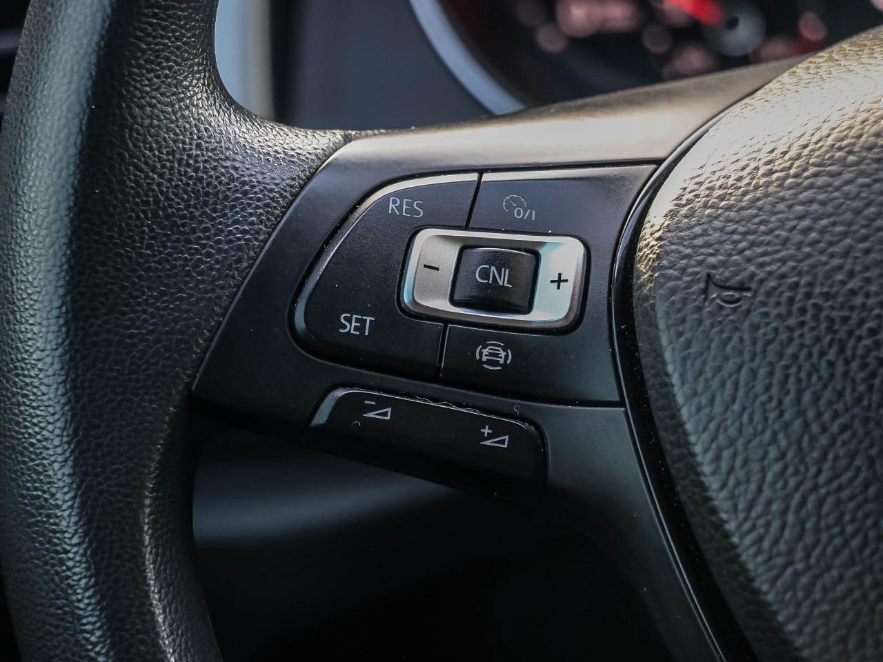 2019 Volkswagen Atlas TRENDLINE I NEW REAR BRAKES I 18" ALLOY WHEELS Photo