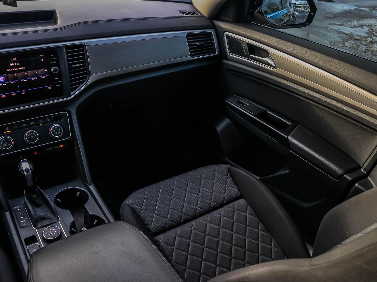 2019 Volkswagen Atlas TRENDLINE I NEW REAR BRAKES I 18" ALLOY WHEELS Photo